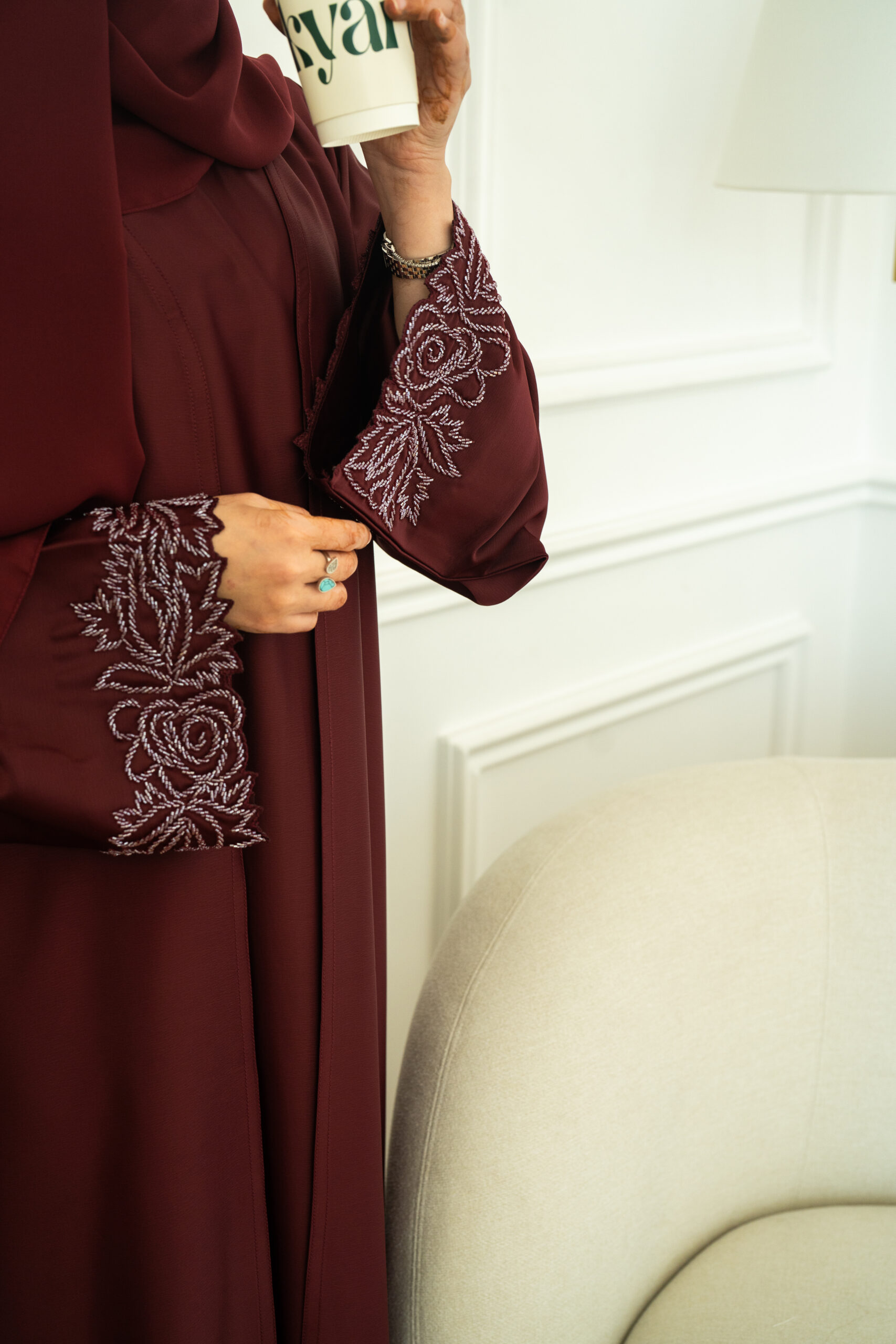 Rhea – Maroon